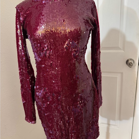 ASOS Burgundy Sequin Long Sleeve Dress - Picture 1 of 6